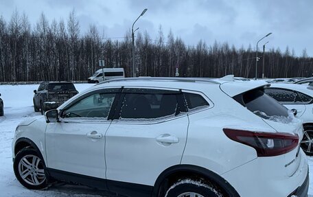 Nissan Qashqai, 2021 год, 2 300 000 рублей, 2 фотография