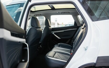 Geely Atlas, 2025 год, 3 723 381 рублей, 13 фотография