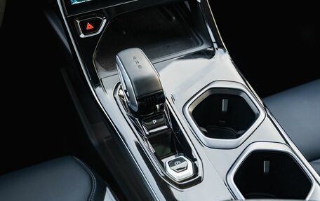 Geely Atlas, 2025 год, 3 723 381 рублей, 21 фотография