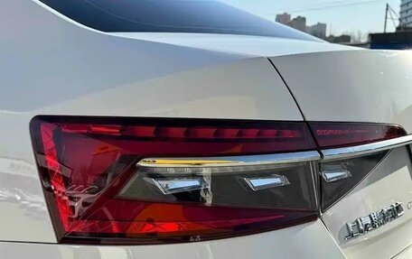 Skoda Superb III рестайлинг, 2021 год, 2 125 000 рублей, 3 фотография