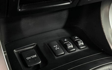 Toyota Land Cruiser Prado 120 рестайлинг, 2007 год, 1 820 000 рублей, 16 фотография