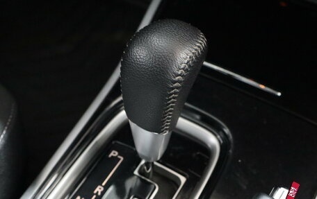 Mitsubishi Outlander III рестайлинг 3, 2018 год, 1 839 000 рублей, 11 фотография