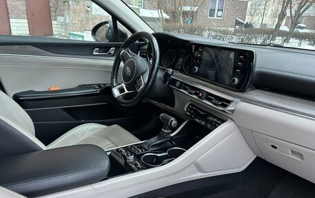 KIA K5, 2021 год, 2 250 000 рублей, 6 фотография