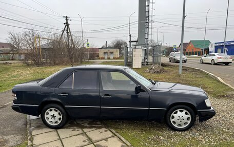 Mercedes-Benz W124, 1989 год, 250 000 рублей, 3 фотография