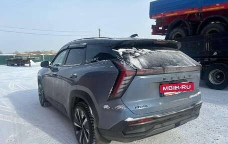 Geely Atlas, 2024 год, 3 100 000 рублей, 4 фотография