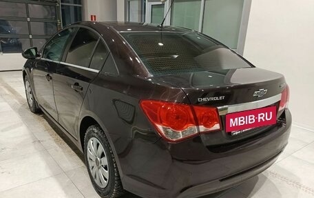 Chevrolet Cruze II, 2013 год, 820 000 рублей, 6 фотография