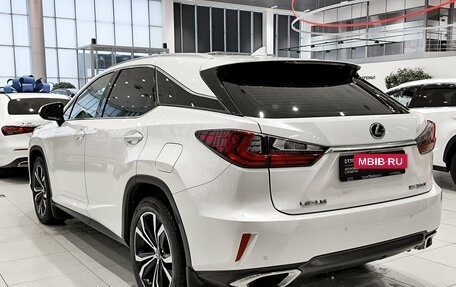 Lexus RX IV рестайлинг, 2017 год, 4 499 000 рублей, 7 фотография