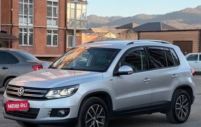 Volkswagen Tiguan I, 2016 год, 1 800 000 рублей, 1 фотография