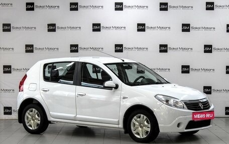 Renault Sandero I, 2011 год, 699 900 рублей, 1 фотография