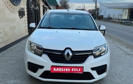 Renault Logan II, 2021 год, 950 000 рублей, 1 фотография