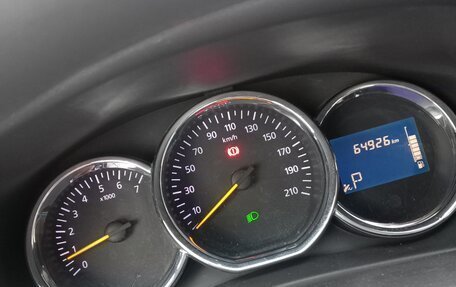 Renault Logan II, 2018 год, 1 200 000 рублей, 4 фотография