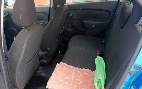 Renault Logan II, 2018 год, 1 200 000 рублей, 8 фотография