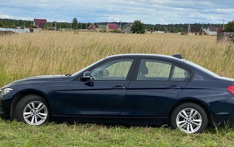 BMW 3 серия, 2017 год, 2 500 000 рублей, 2 фотография