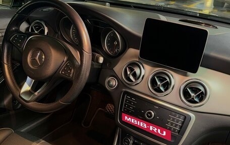 Mercedes-Benz GLA, 2019 год, 2 500 000 рублей, 5 фотография