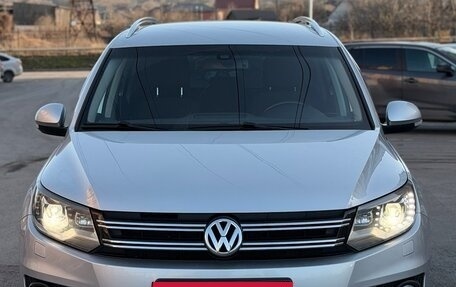 Volkswagen Tiguan I, 2016 год, 1 800 000 рублей, 3 фотография