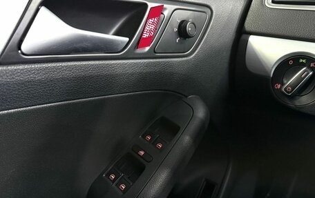 Volkswagen Jetta VI, 2018 год, 1 349 000 рублей, 16 фотография