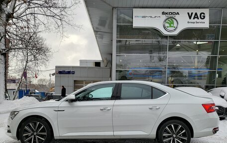 Skoda Superb III рестайлинг, 2025 год, 3 598 000 рублей, 3 фотография