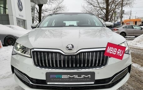 Skoda Superb III рестайлинг, 2025 год, 3 598 000 рублей, 4 фотография
