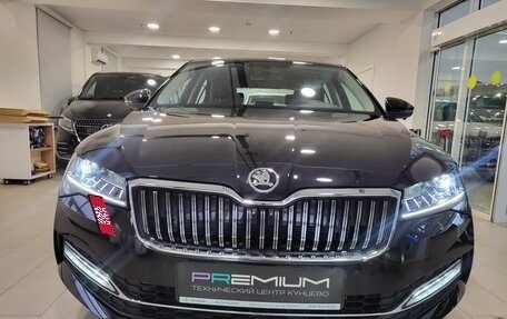 Skoda Superb III рестайлинг, 2025 год, 3 598 000 рублей, 36 фотография