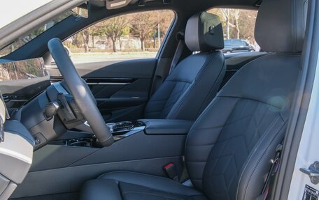 BMW 5 серия, 2025 год, 6 215 013 рублей, 9 фотография