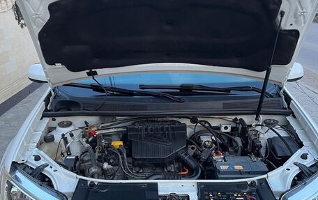 Renault Logan II, 2021 год, 950 000 рублей, 6 фотография