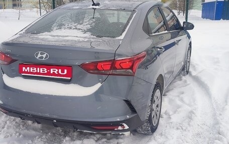 Hyundai Solaris II рестайлинг, 2020 год, 1 400 000 рублей, 4 фотография