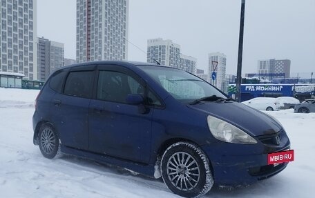 Honda Fit III, 2001 год, 320 000 рублей, 2 фотография