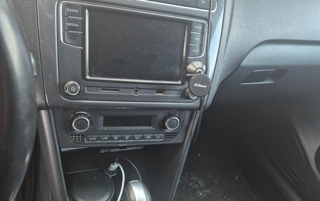 Volkswagen Polo VI (EU Market), 2018 год, 1 300 000 рублей, 2 фотография