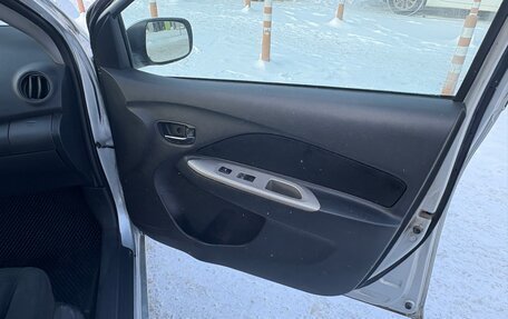 Toyota Yaris III рестайлинг, 2008 год, 499 999 рублей, 11 фотография