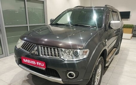 Mitsubishi Pajero IV, 2010 год, 1 375 000 рублей, 1 фотография