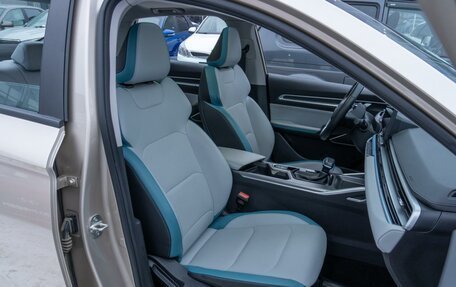 Geely Emgrand, 2023 год, 1 929 000 рублей, 10 фотография