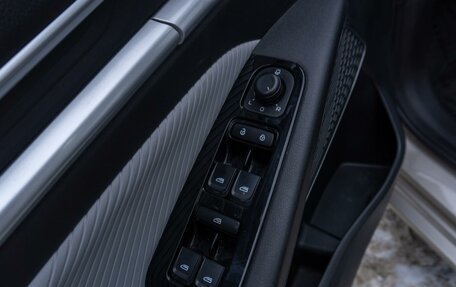 Geely Emgrand, 2023 год, 1 929 000 рублей, 26 фотография