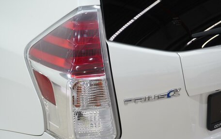 Toyota Prius Alpha I (ZVW40/41), 2015 год, 1 288 000 рублей, 8 фотография