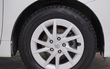 Toyota Prius Alpha I (ZVW40/41), 2015 год, 1 288 000 рублей, 11 фотография