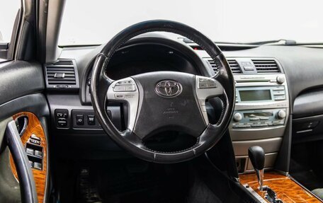 Toyota Camry, 2007 год, 1 099 000 рублей, 14 фотография
