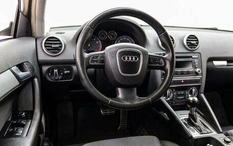 Audi A3, 2011 год, 898 000 рублей, 15 фотография