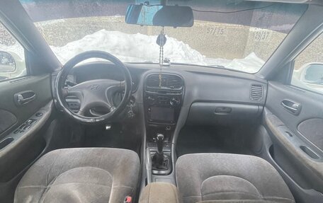 Hyundai Sonata IV рестайлинг, 2000 год, 130 000 рублей, 5 фотография