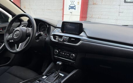 Mazda 6, 2015 год, 1 790 000 рублей, 13 фотография