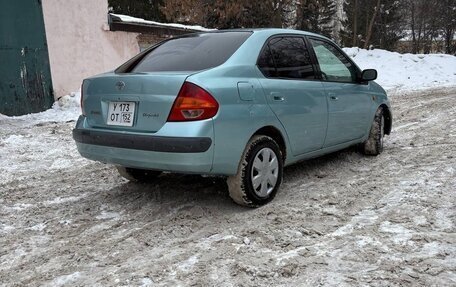 Toyota Prius IV XW50, 1999 год, 235 000 рублей, 4 фотография