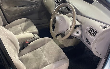 Toyota Prius IV XW50, 1999 год, 235 000 рублей, 8 фотография