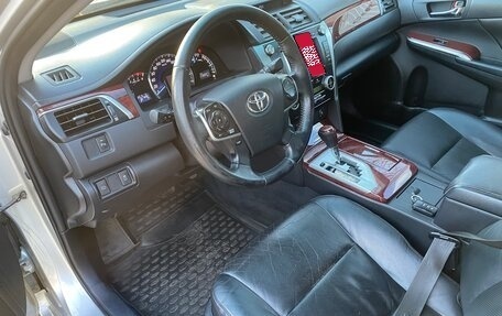 Toyota Camry, 2013 год, 1 370 000 рублей, 7 фотография
