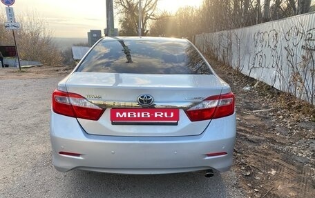Toyota Camry, 2013 год, 1 370 000 рублей, 2 фотография