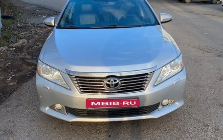 Toyota Camry, 2013 год, 1 370 000 рублей, 13 фотография