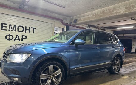 Volkswagen Tiguan II, 2020 год, 3 000 000 рублей, 2 фотография