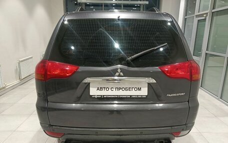 Mitsubishi Pajero IV, 2010 год, 1 375 000 рублей, 7 фотография