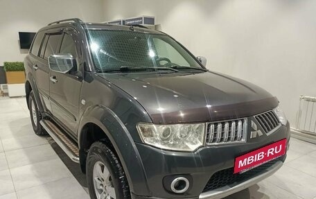Mitsubishi Pajero IV, 2010 год, 1 375 000 рублей, 3 фотография