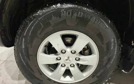 Mitsubishi Pajero IV, 2010 год, 1 375 000 рублей, 15 фотография