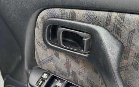 Nissan Primera II рестайлинг, 2000 год, 250 000 рублей, 29 фотография