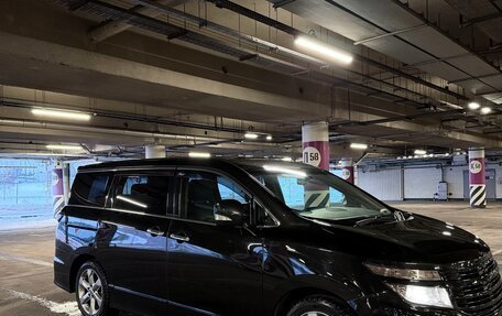 Nissan Elgrand III, 2011 год, 950 000 рублей, 1 фотография