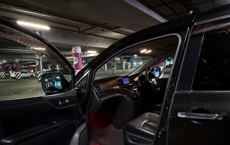 Nissan Elgrand III, 2011 год, 950 000 рублей, 6 фотография